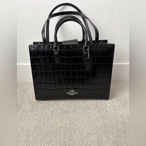 Coach Maggie Croc Embossed Leather Tote – Black | Structured Satchel